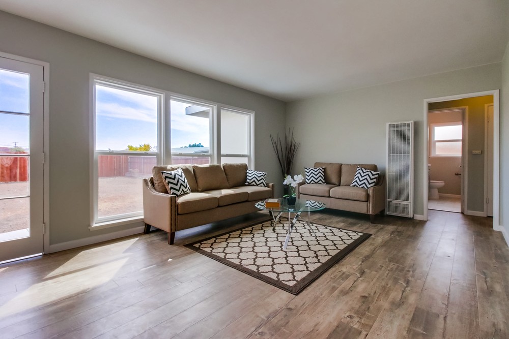 Virtual tour photo 10 of 37 for 5221 Reynolds St