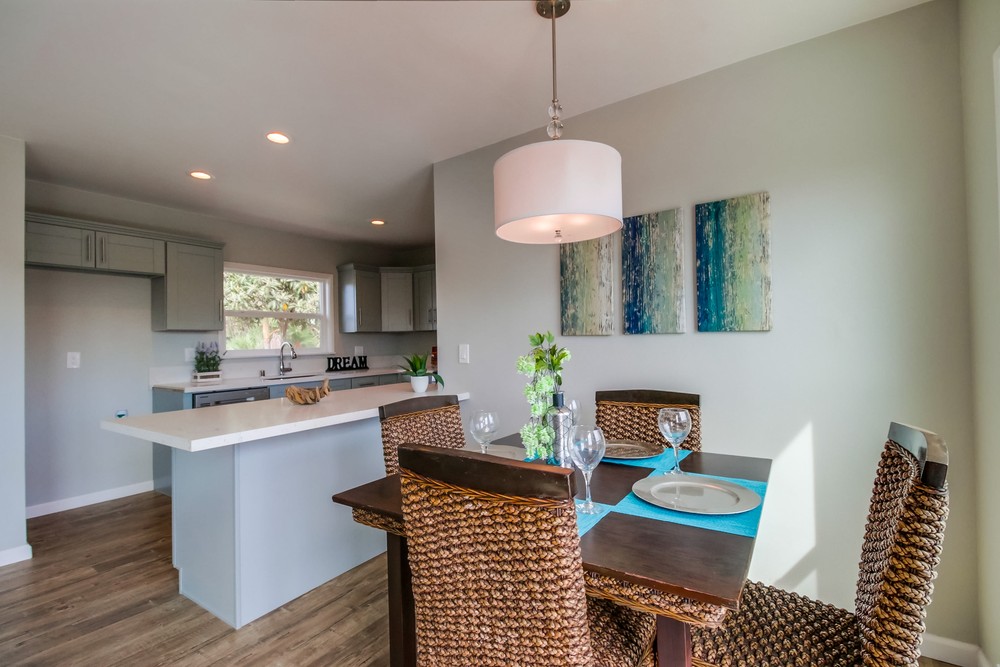 Virtual tour photo 13 of 37 for 5221 Reynolds St