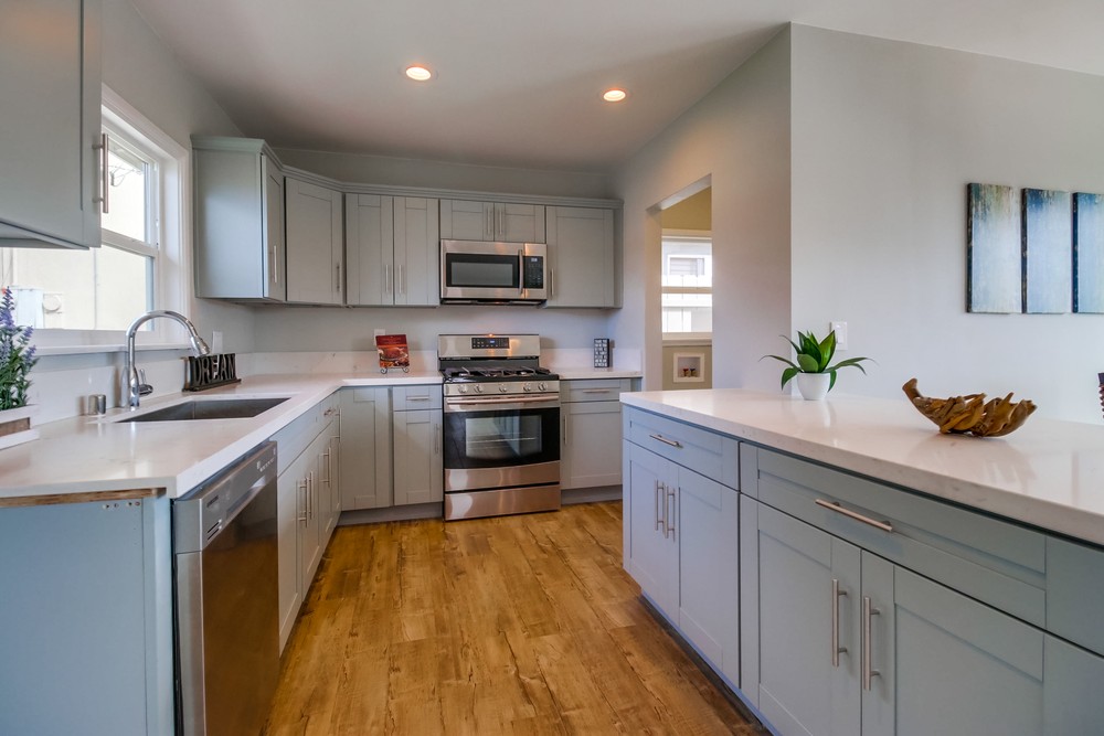 Virtual tour photo 15 of 37 for 5221 Reynolds St