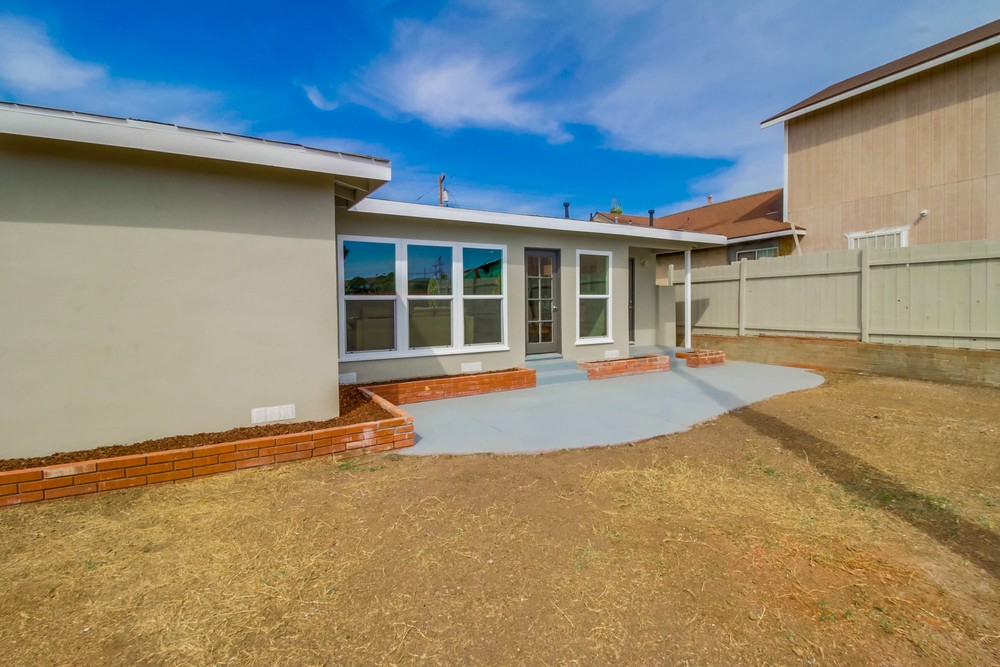 Virtual tour photo 32 of 37 for 5221 Reynolds St