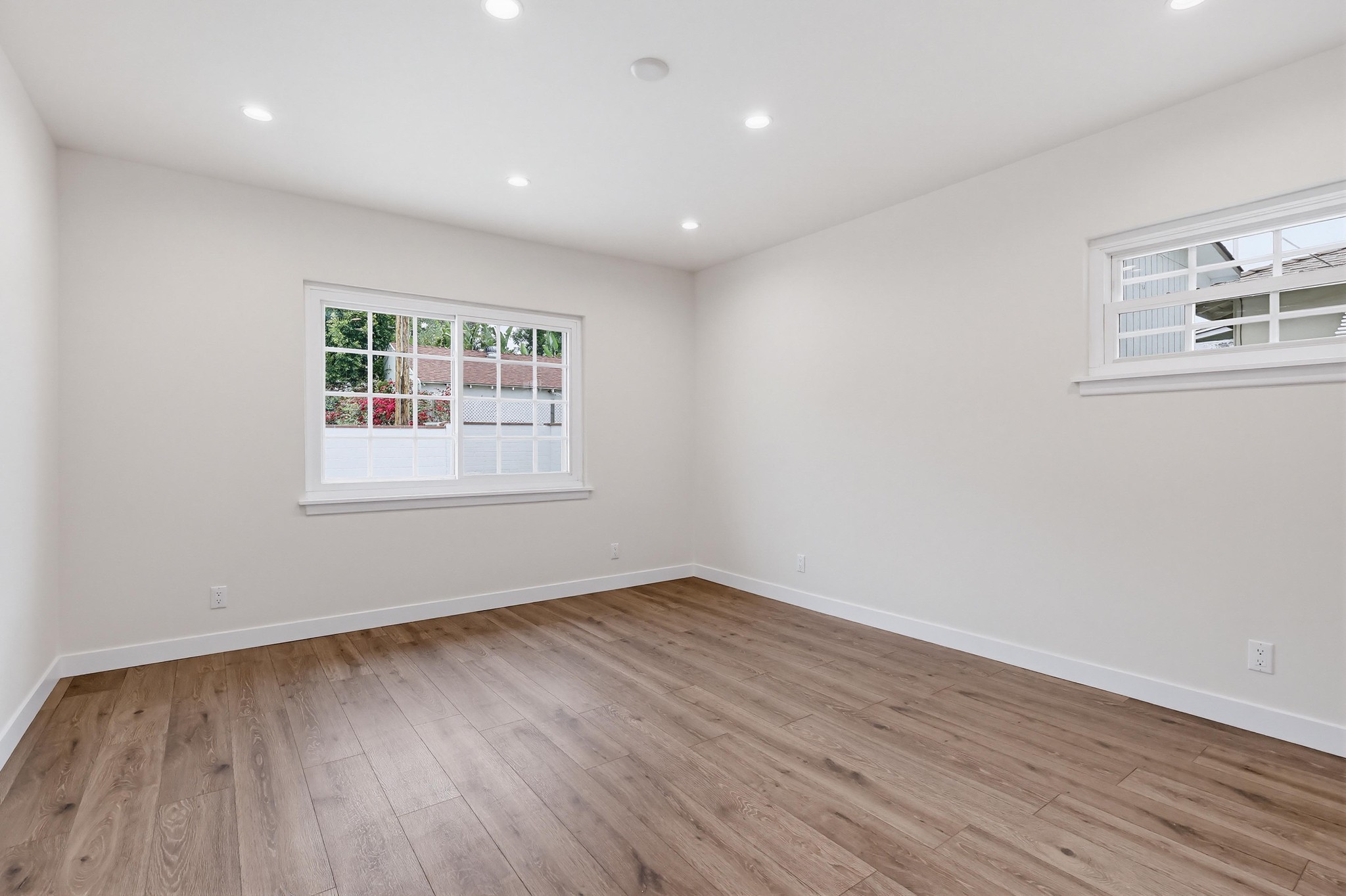 Virtual tour photo 44 of 62 for 5225 Babcock Ave