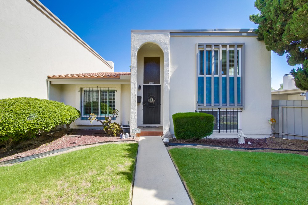 Virtual tour photo 4 of 45 for 5227 Mt Alifan Dr