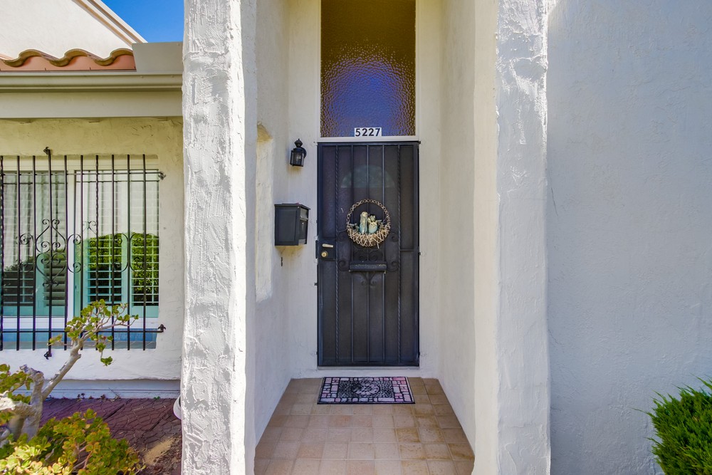 Virtual tour photo 6 of 45 for 5227 Mt Alifan Dr