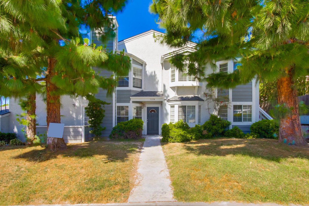 Virtual tour photo 1 of 34 for 5228 Cass St #1
