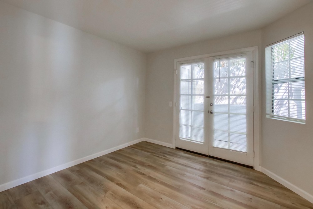 Virtual tour photo 29 of 34 for 5228 Cass St #1