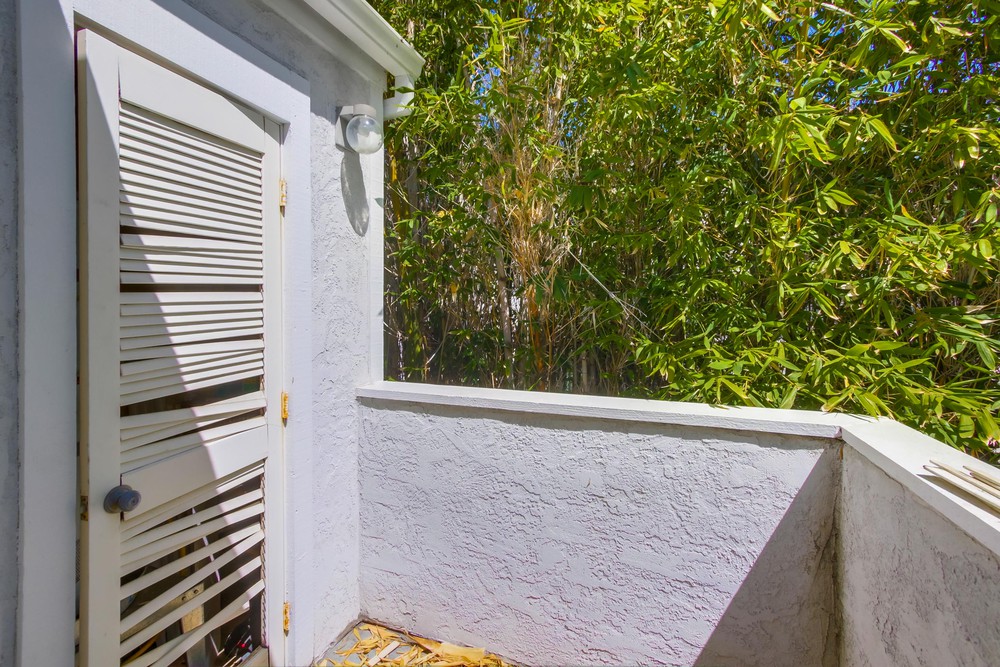 Virtual tour photo 33 of 38 for 5228 Cass St #3
