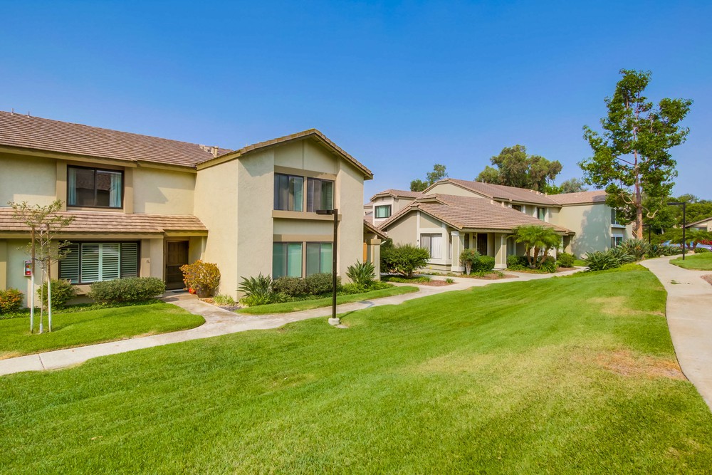 Virtual tour photo 4 of 41 for 5229 Quemado Ct