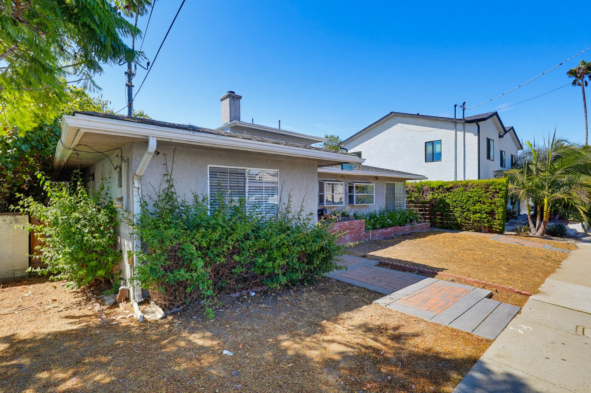 Virtual tour photo 4 of 50 for 5230 Tipton St