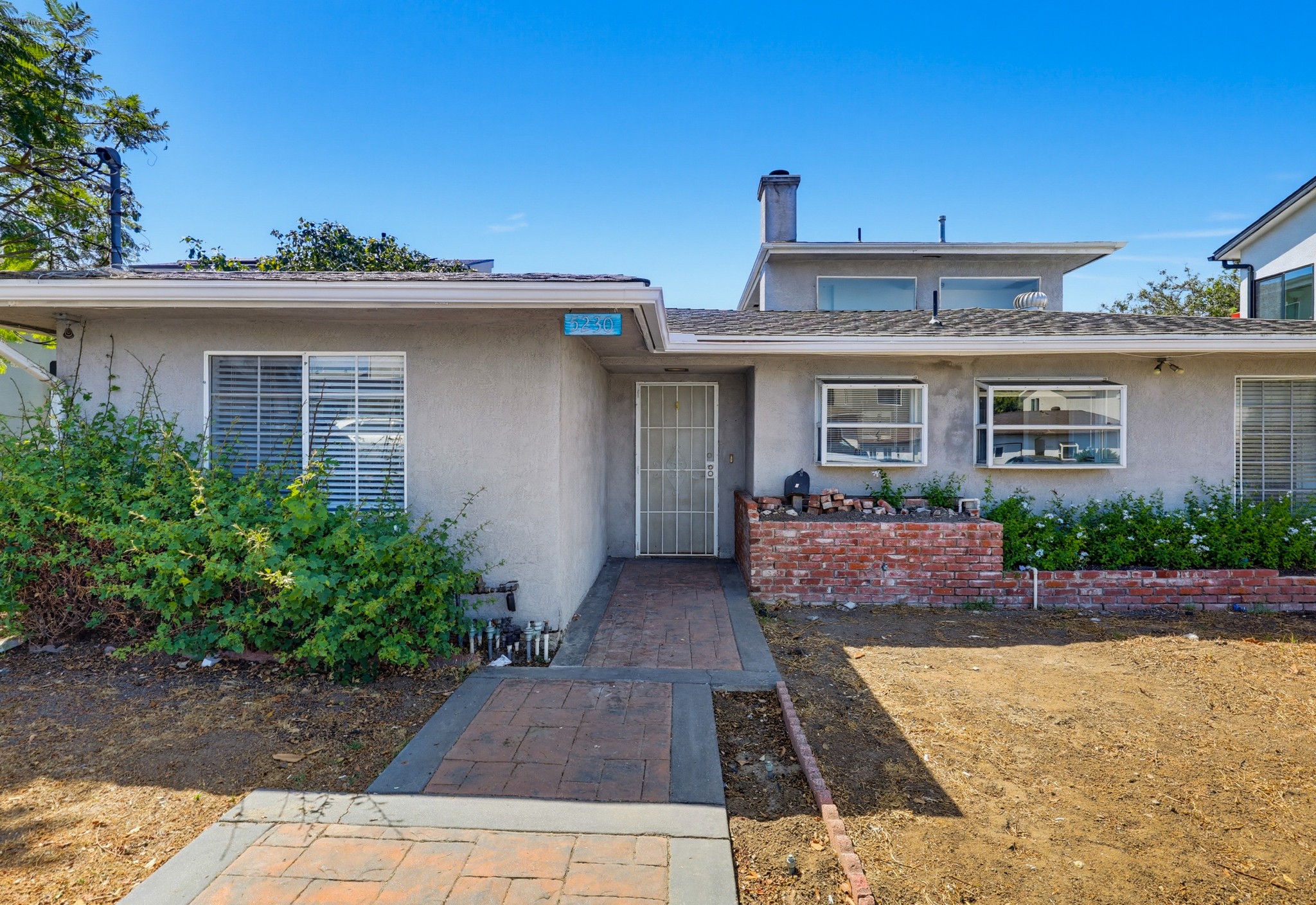 Virtual tour photo 5 of 50 for 5230 Tipton St