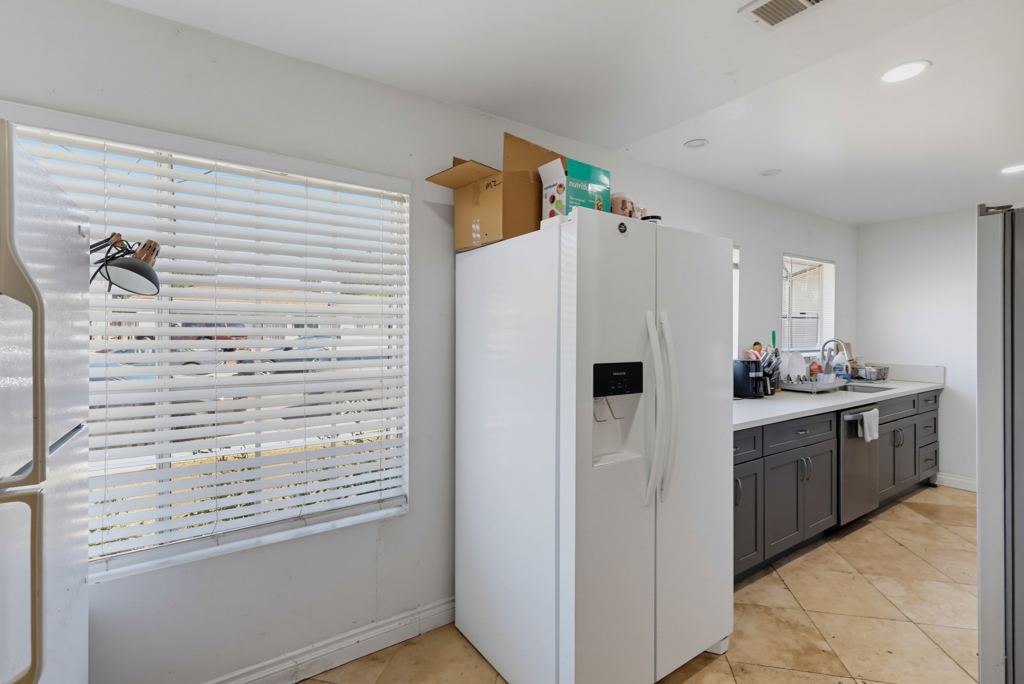 Virtual tour photo 16 of 50 for 5230 Tipton St