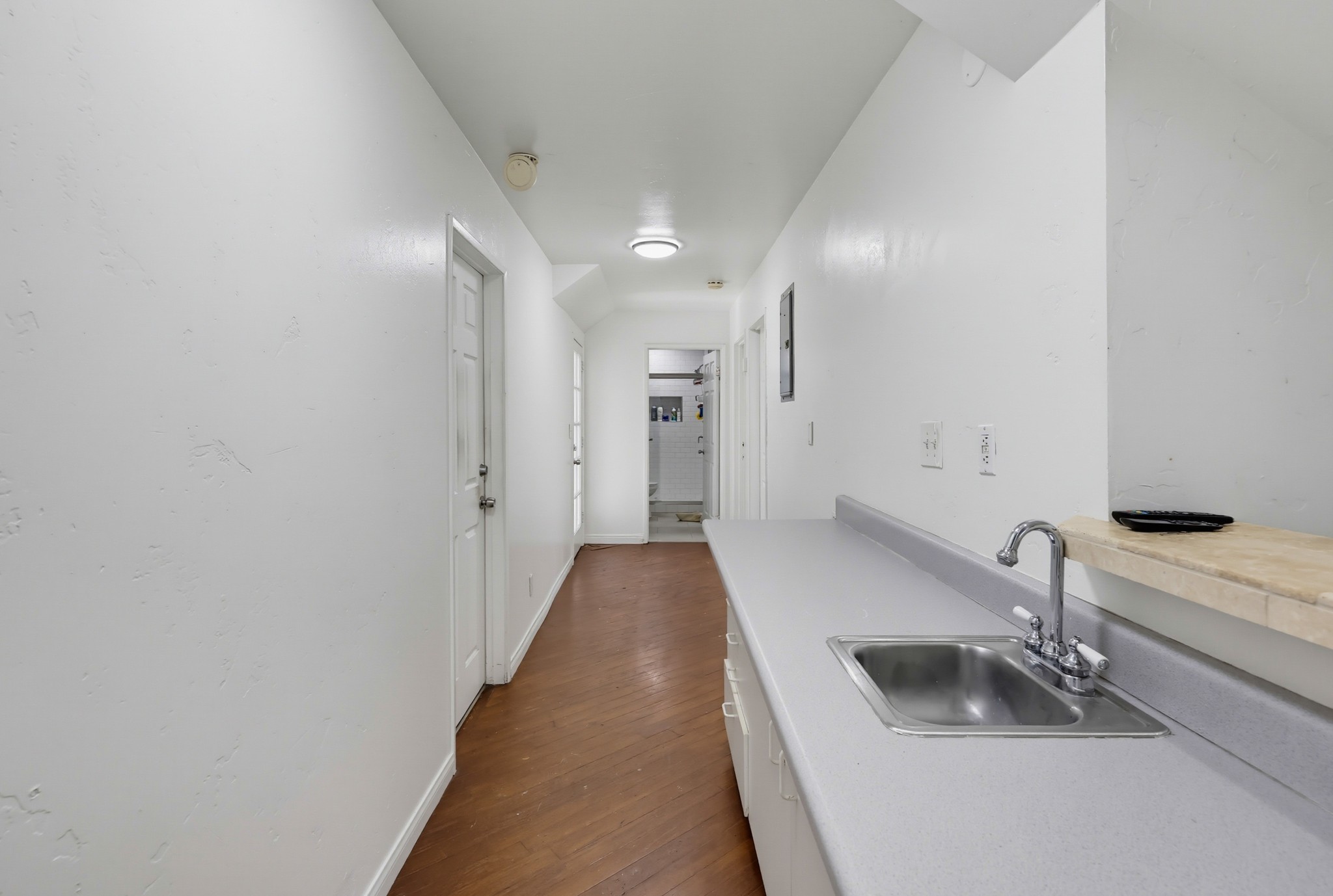 Virtual tour photo 22 of 50 for 5230 Tipton St