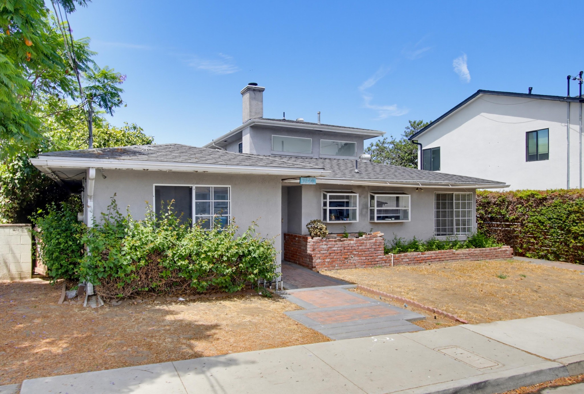 Virtual tour photo 3 of 41 for 5230 Tipton St