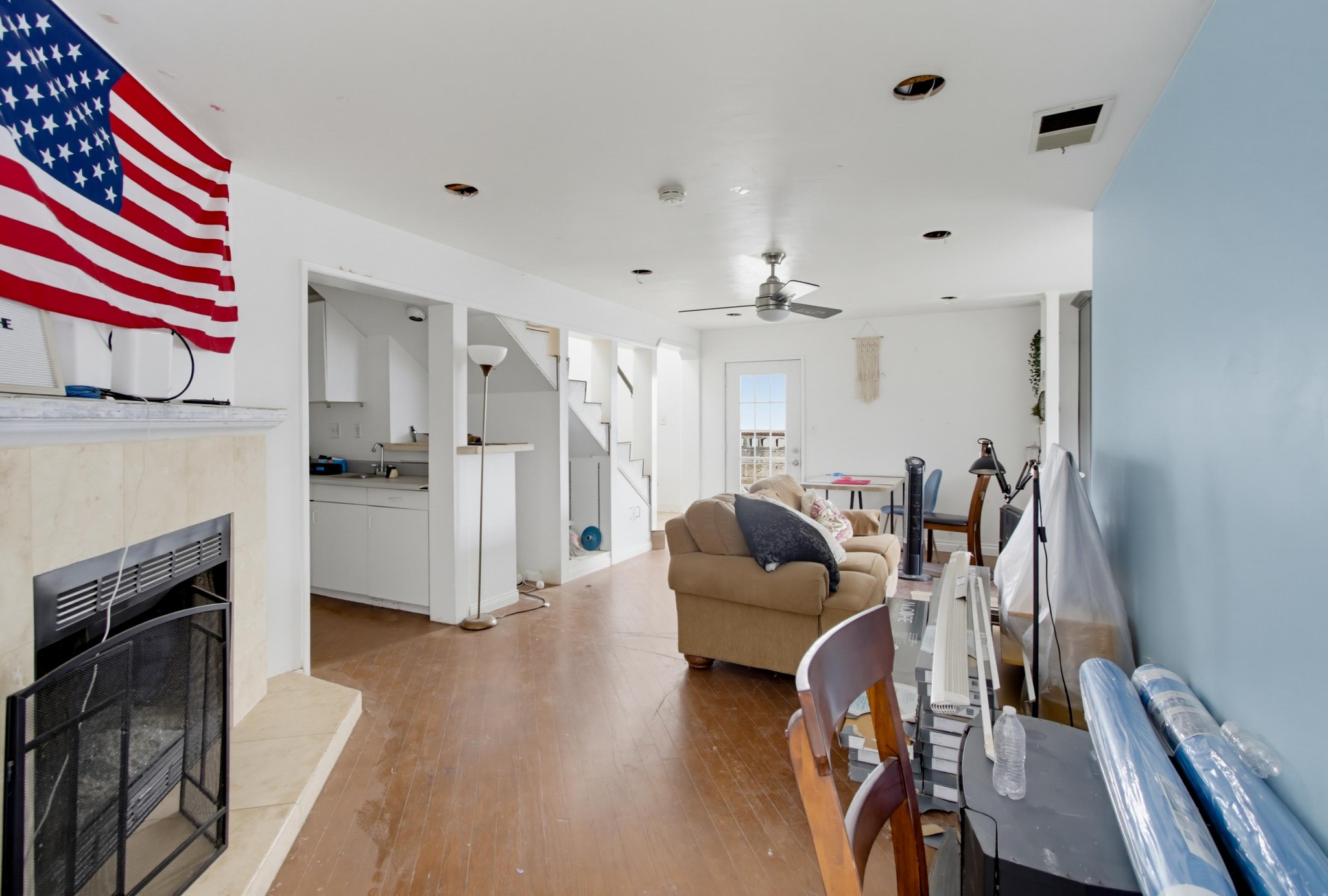 Virtual tour photo 6 of 41 for 5230 Tipton St