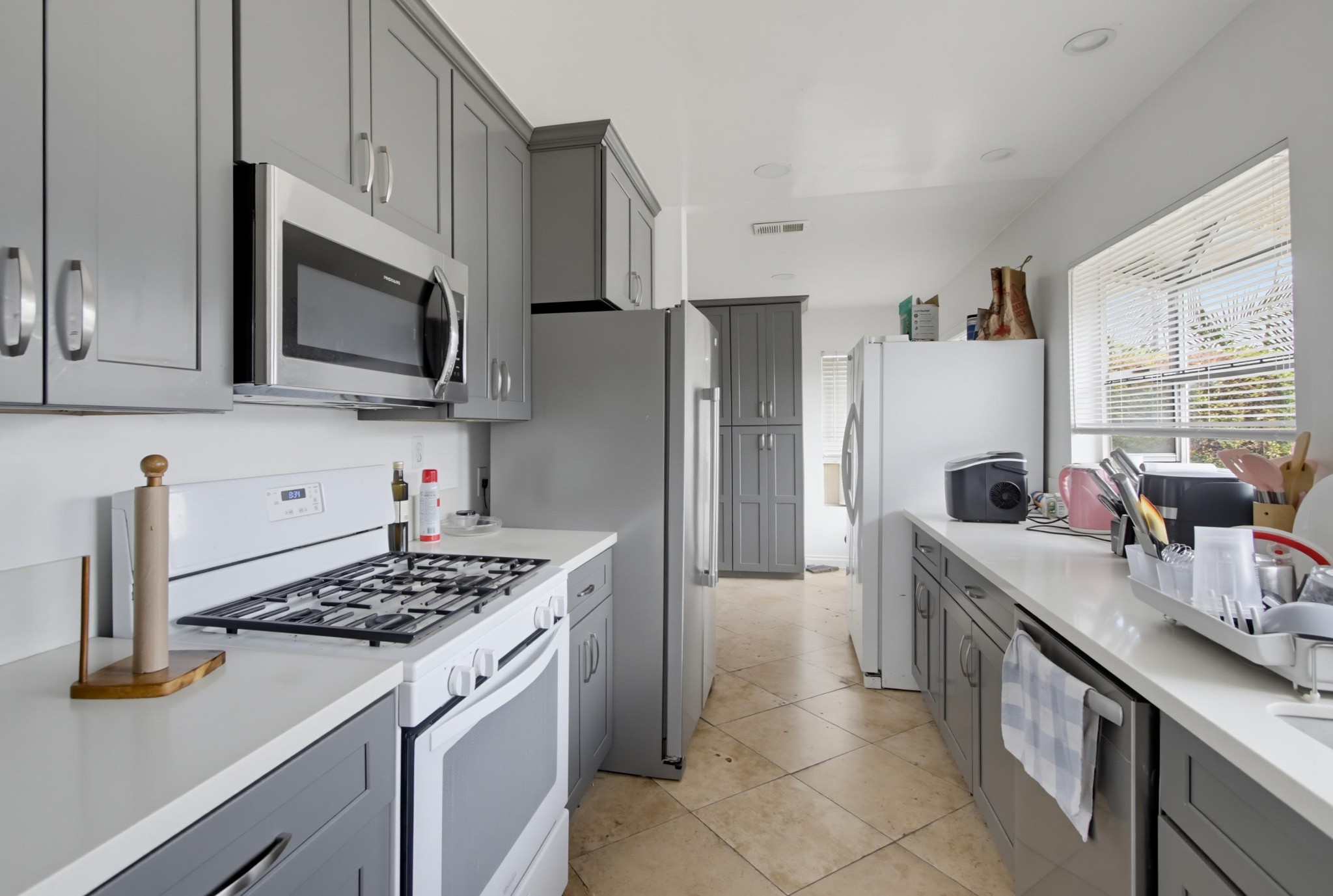 Virtual tour photo 12 of 41 for 5230 Tipton St