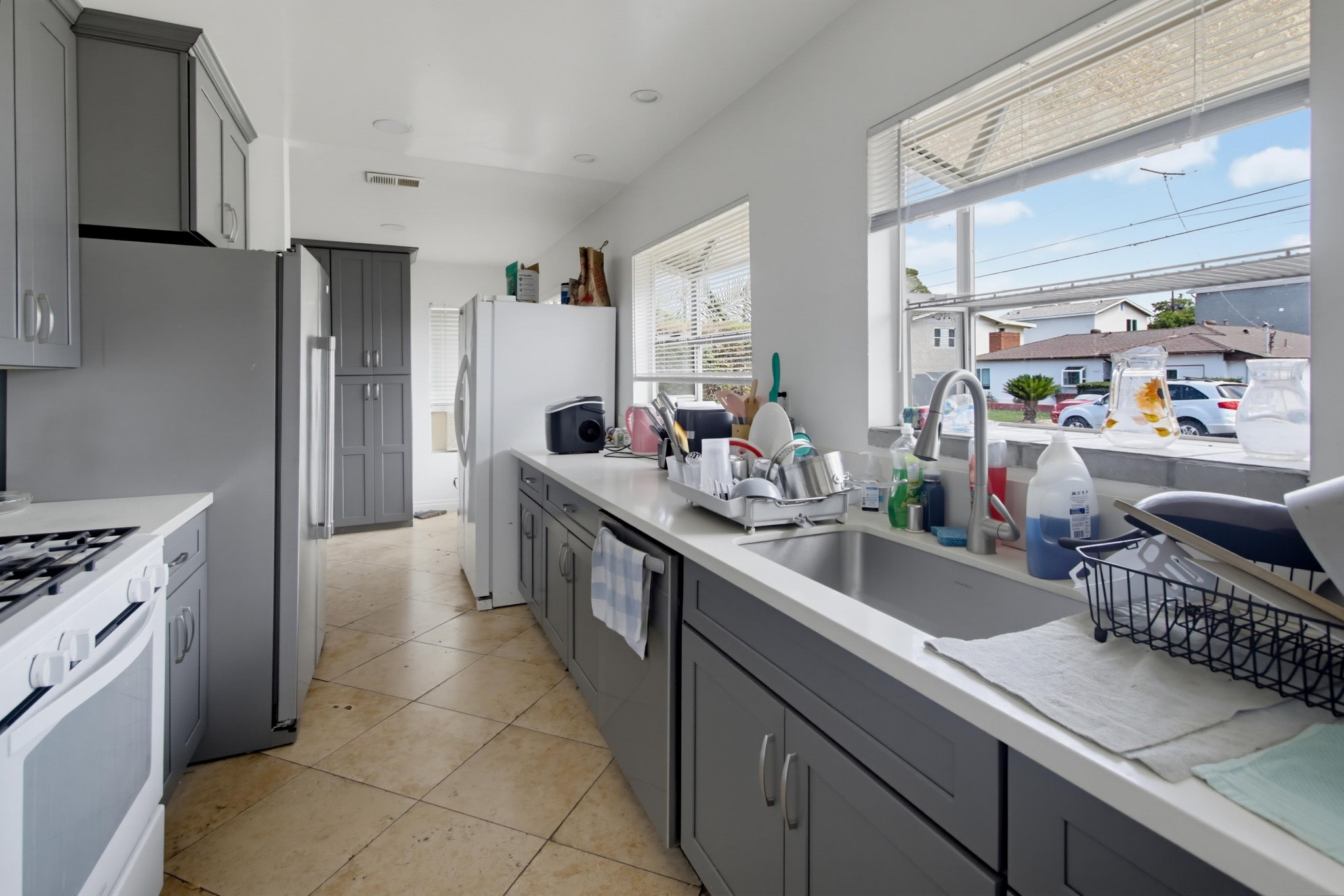 Virtual tour photo 13 of 41 for 5230 Tipton St