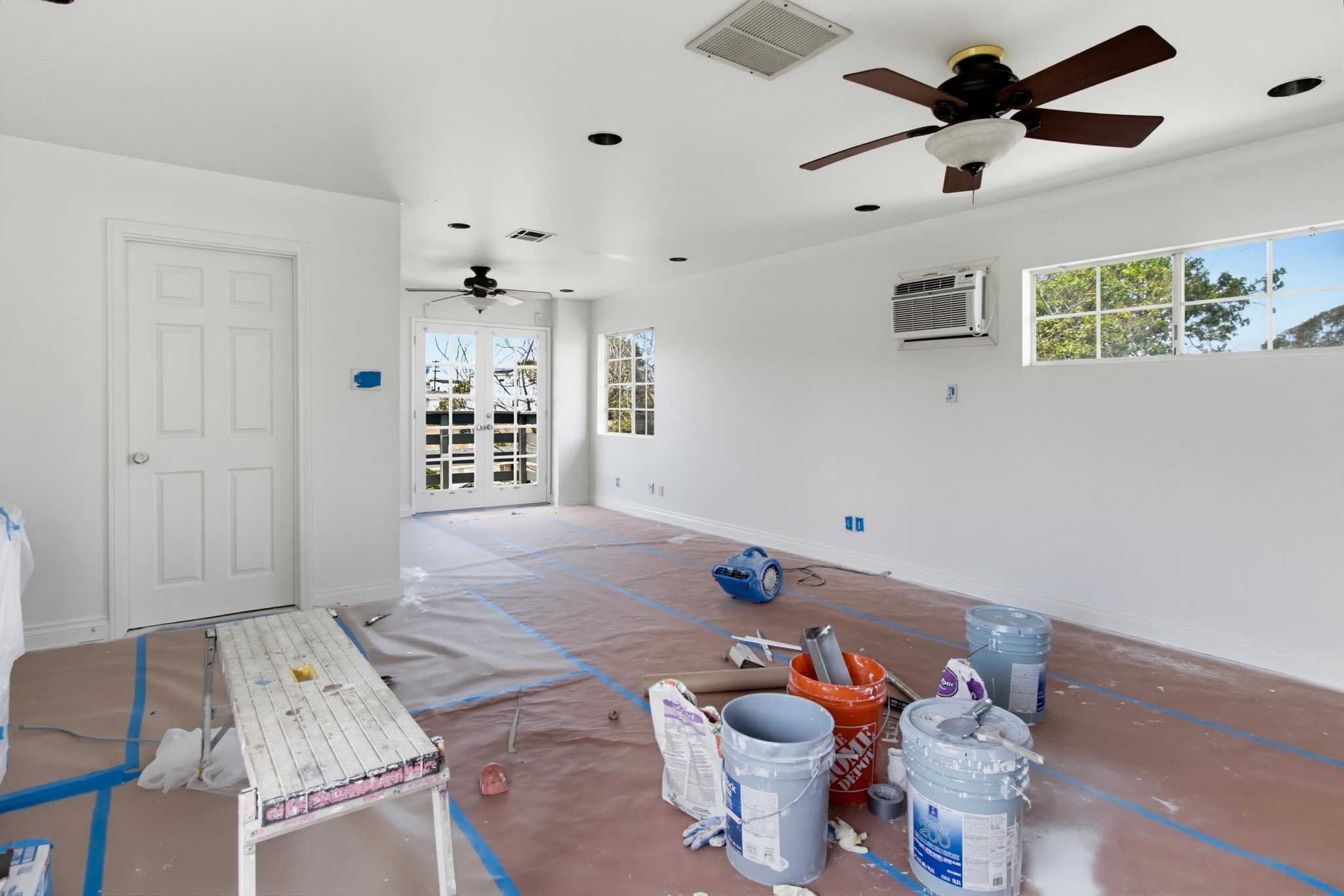 Virtual tour photo 25 of 41 for 5230 Tipton St