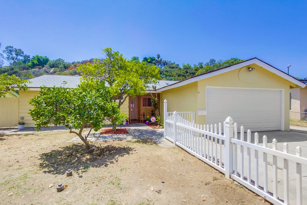 Virtual tour photo 6 of 45 for 5231 Auburn Dr