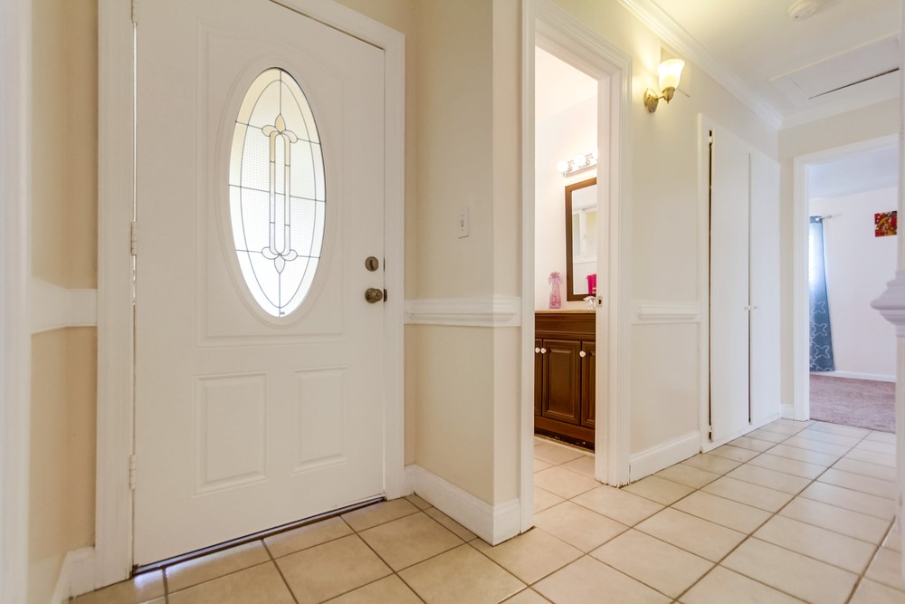 Virtual tour photo 10 of 45 for 5231 Auburn Dr