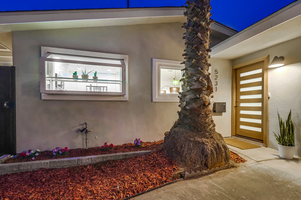 Virtual tour photo 3 of 71 for 5231 Channing St
