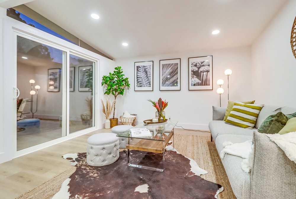 Virtual tour photo 18 of 71 for 5231 Channing St