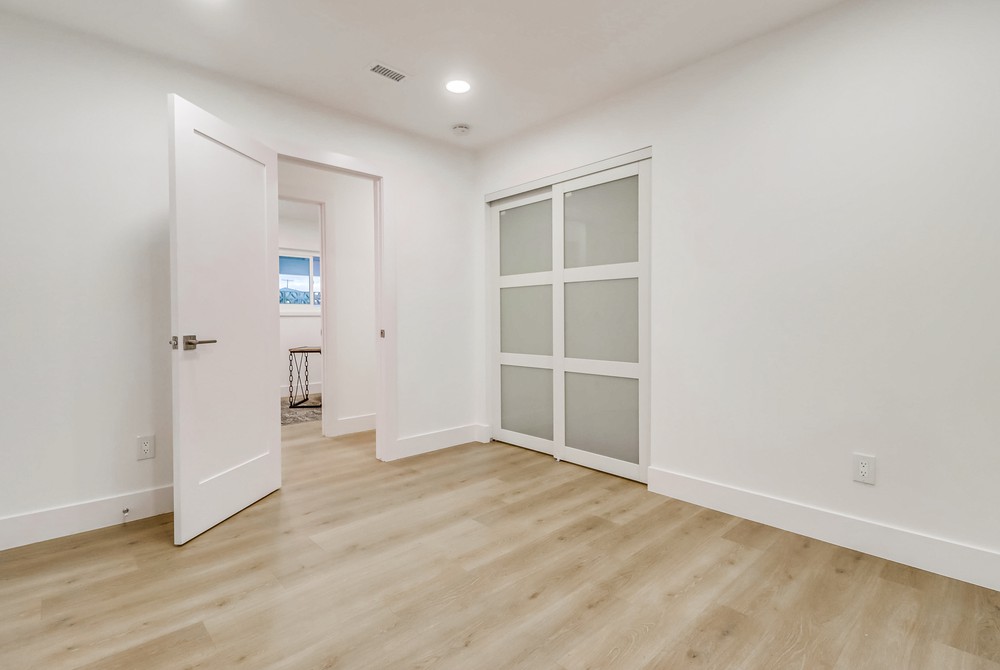Virtual tour photo 37 of 71 for 5231 Channing St