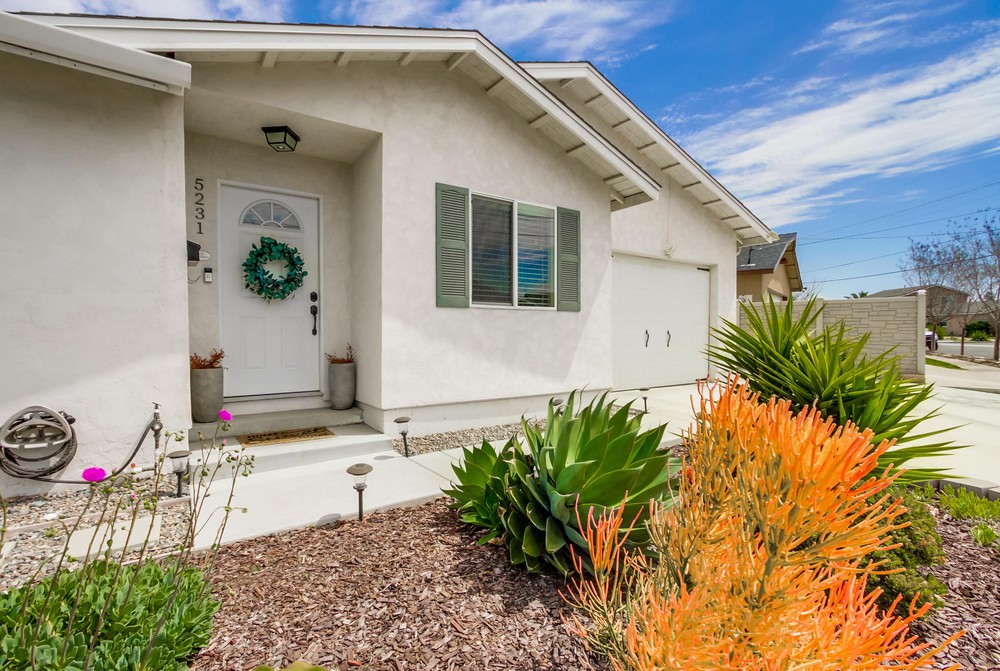 Virtual tour photo 7 of 57 for 5231 Jamestown Rd