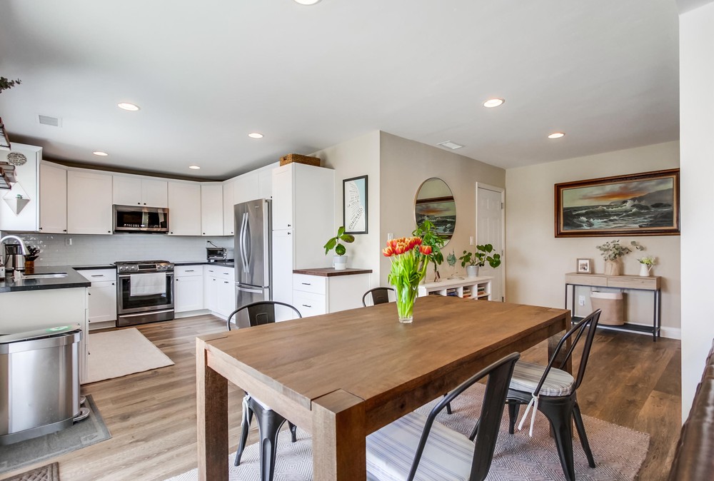 Virtual tour photo 16 of 57 for 5231 Jamestown Rd