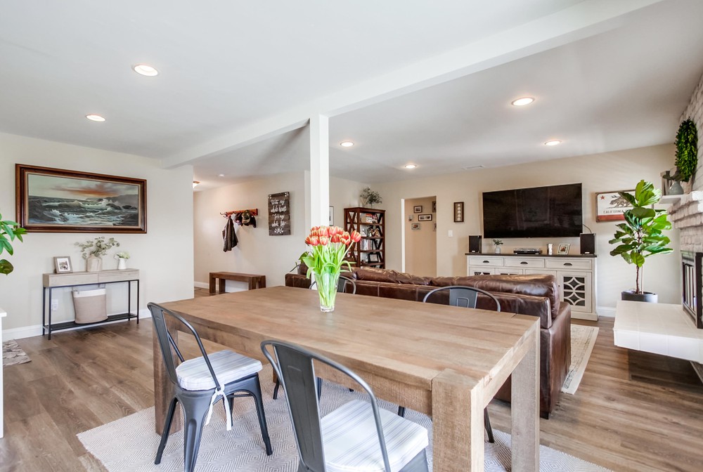 Virtual tour photo 17 of 57 for 5231 Jamestown Rd