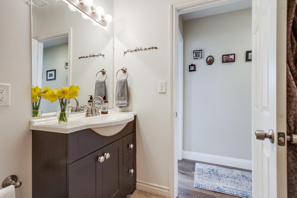 Virtual tour photo 42 of 57 for 5231 Jamestown Rd
