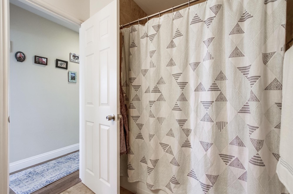 Virtual tour photo 43 of 57 for 5231 Jamestown Rd