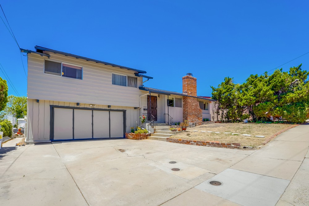Virtual tour photo 3 of 42 for 5332 Prosperity Ln