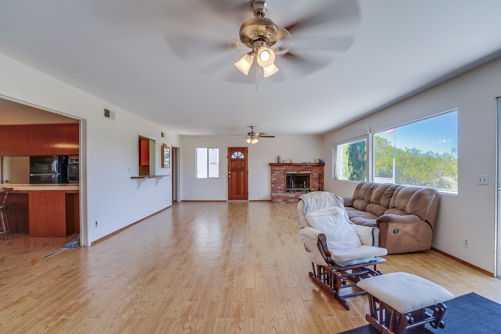 Virtual tour photo 14 of 42 for 5332 Prosperity Ln