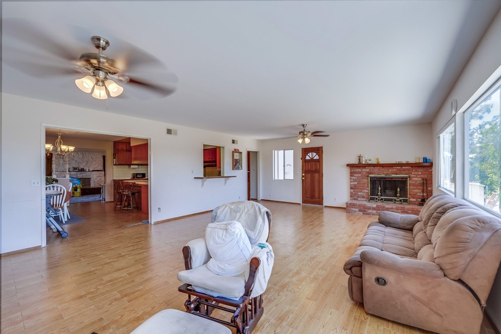 Virtual tour photo 15 of 42 for 5332 Prosperity Ln