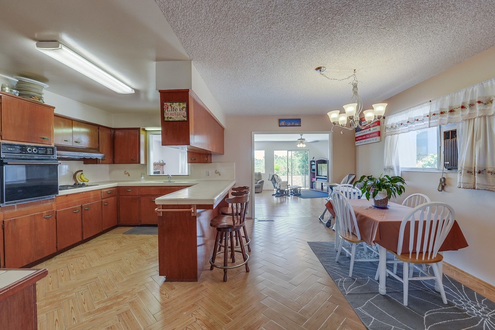 Virtual tour photo 16 of 42 for 5332 Prosperity Ln