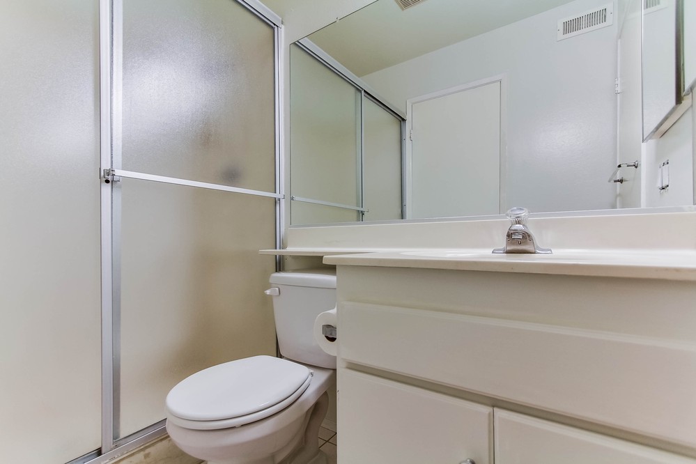 Virtual tour photo 15 of 26 for 5234 Edgepark Way
