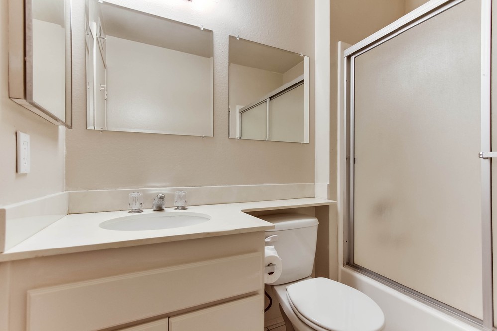 Virtual tour photo 24 of 26 for 5234 Edgepark Way