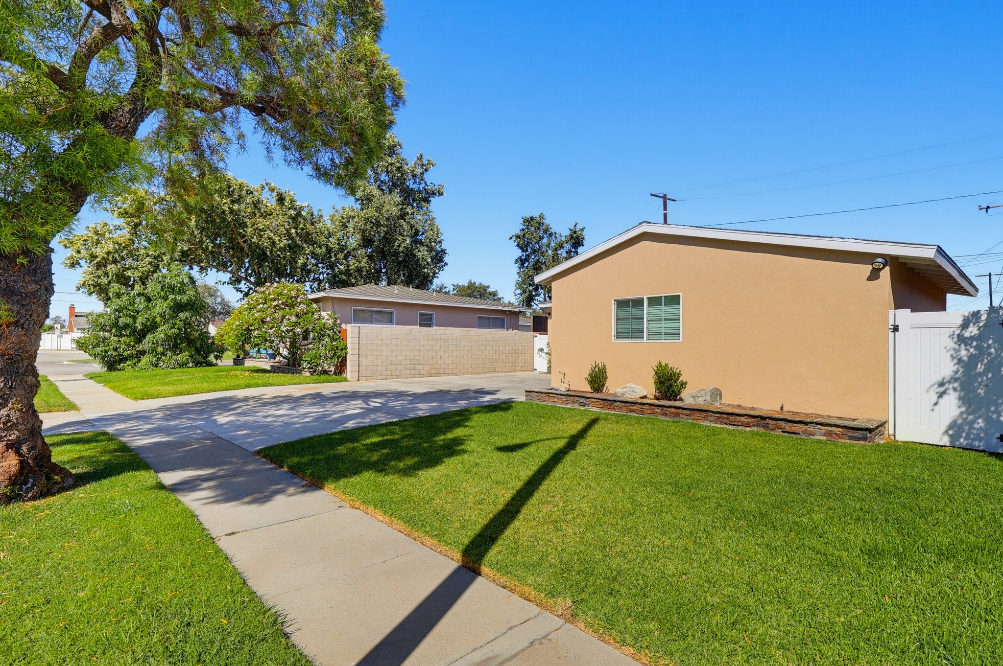 Virtual tour photo 3 of 67 for 5234 Knoxville Ave