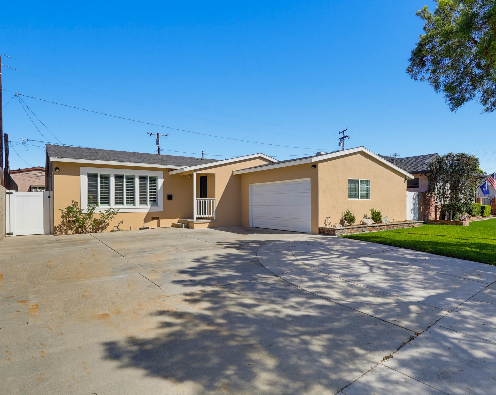Virtual tour photo 4 of 67 for 5234 Knoxville Ave