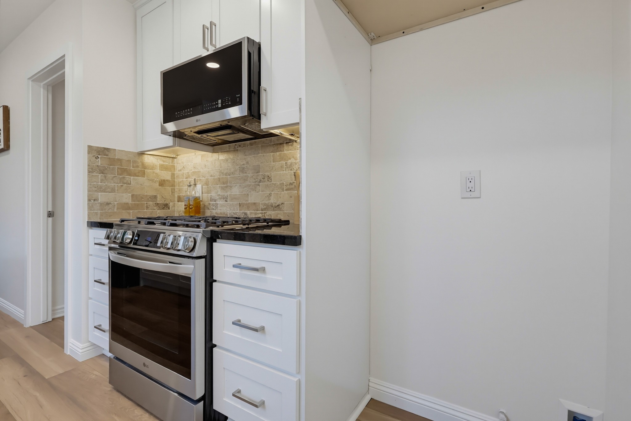 Virtual tour photo 22 of 67 for 5234 Knoxville Ave
