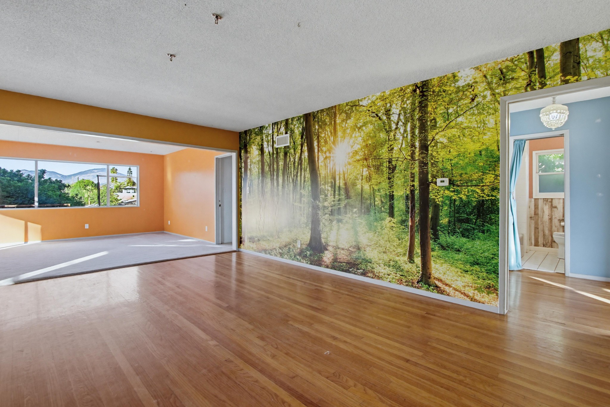 Virtual tour photo 7 of 65 for 5236 Lewison Ave