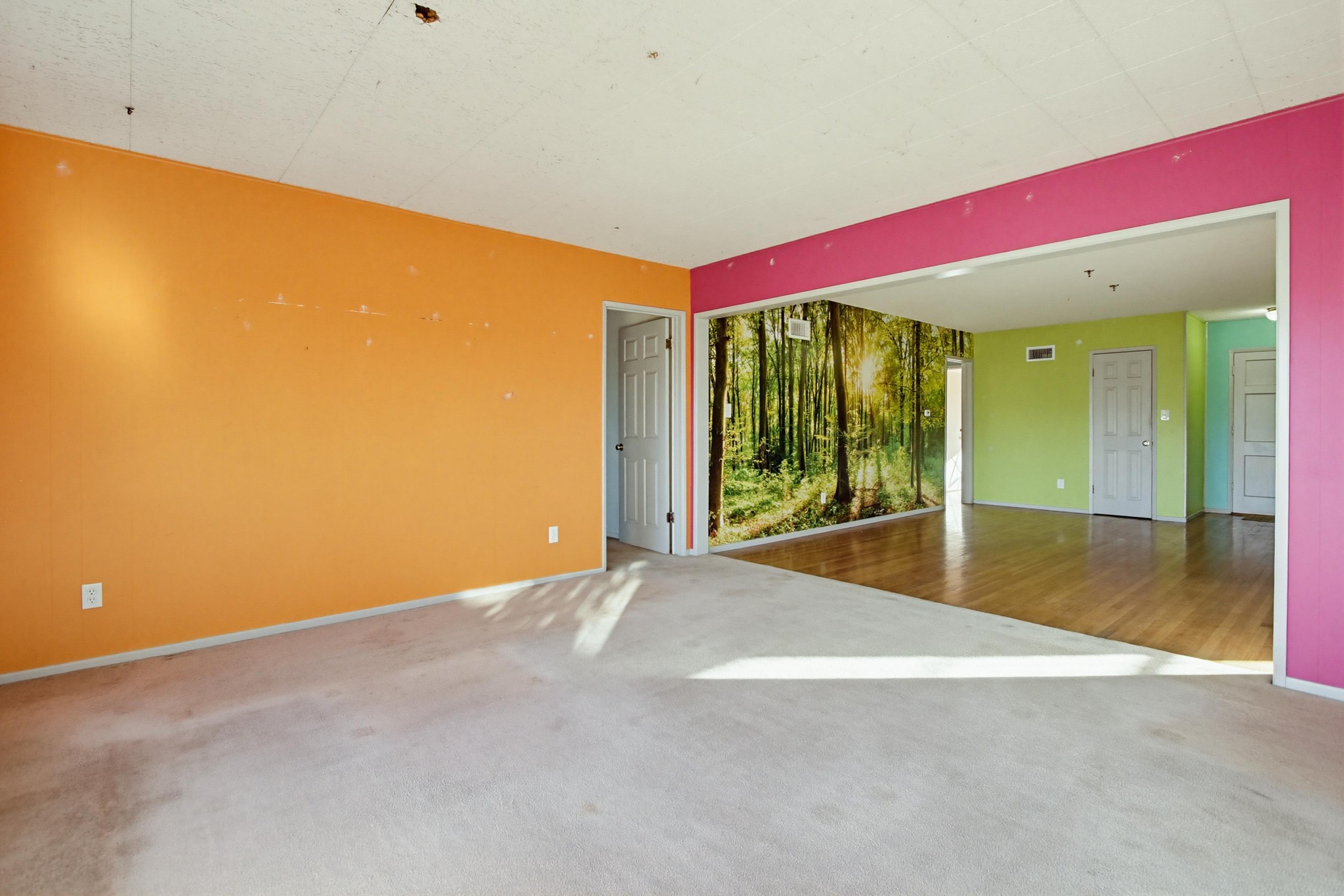 Virtual tour photo 15 of 65 for 5236 Lewison Ave