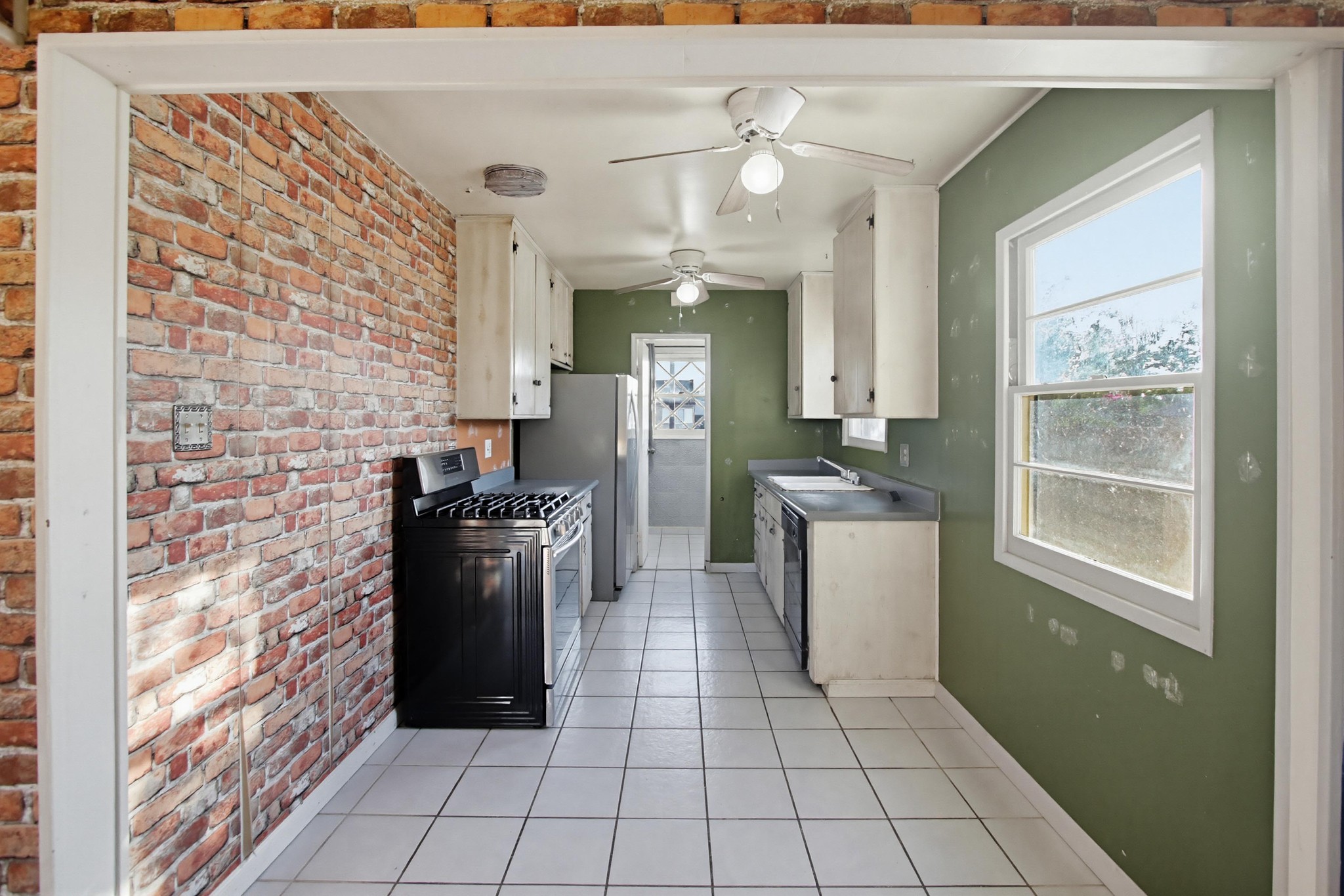 Virtual tour photo 20 of 65 for 5236 Lewison Ave