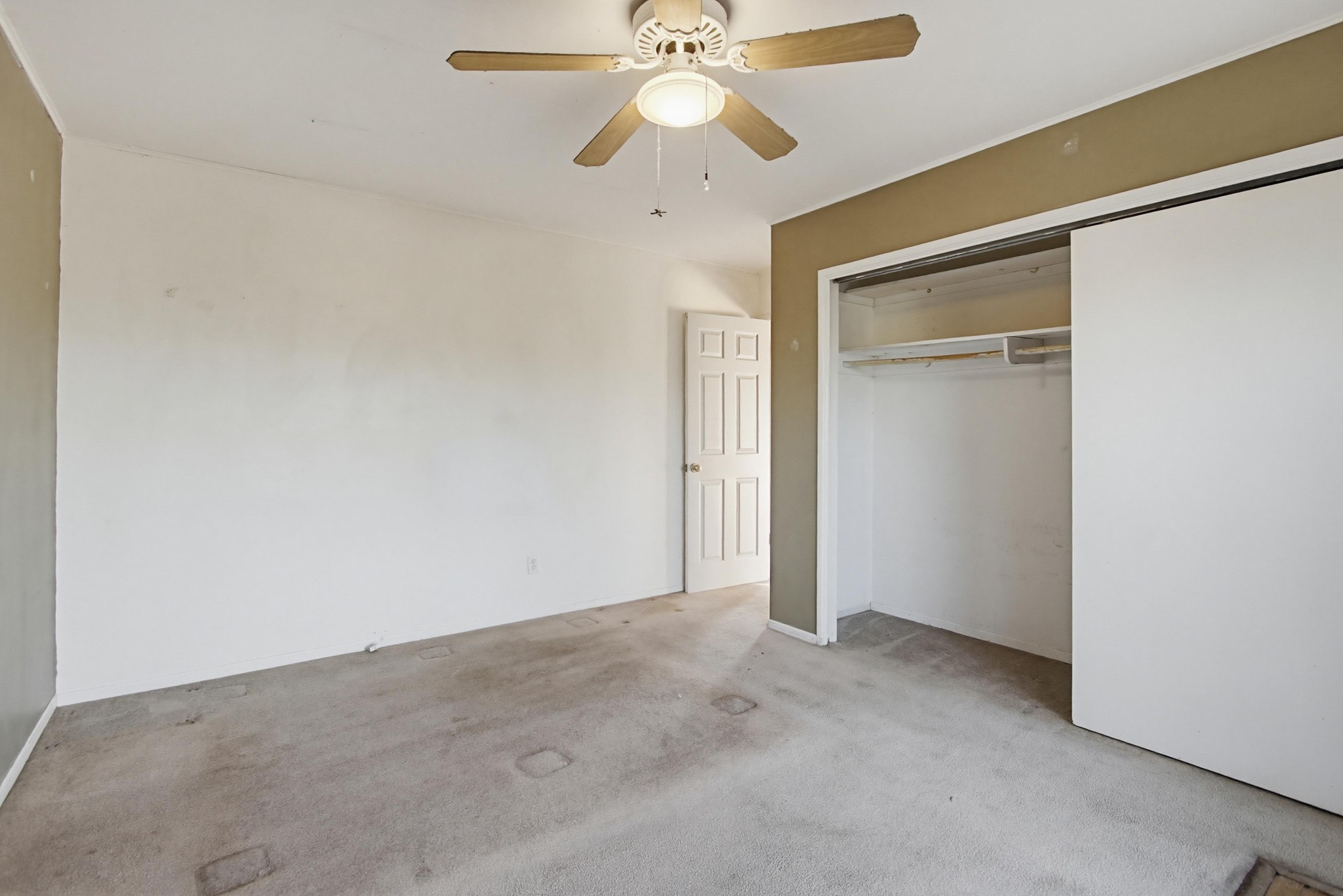 Virtual tour photo 30 of 65 for 5236 Lewison Ave