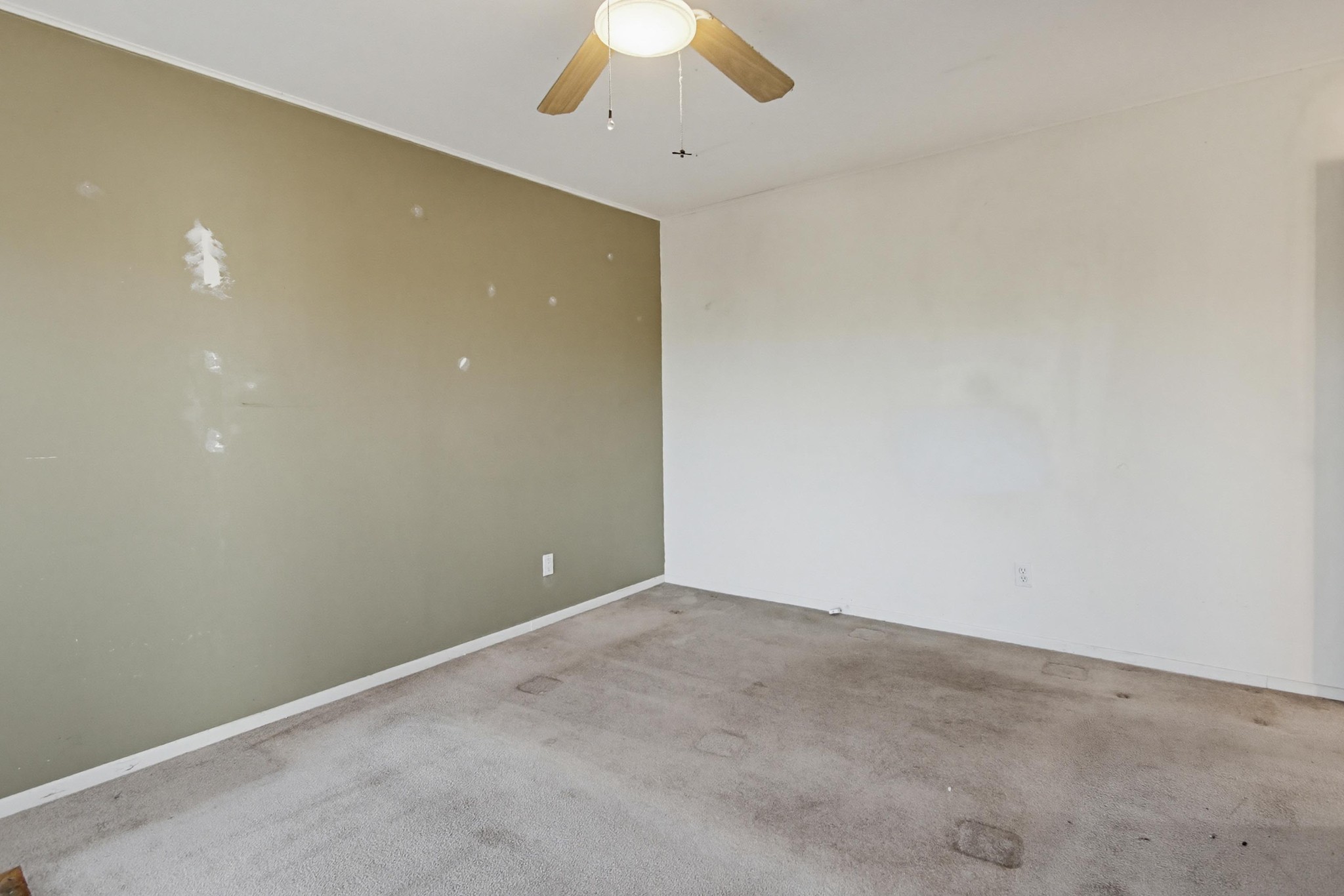 Virtual tour photo 31 of 65 for 5236 Lewison Ave