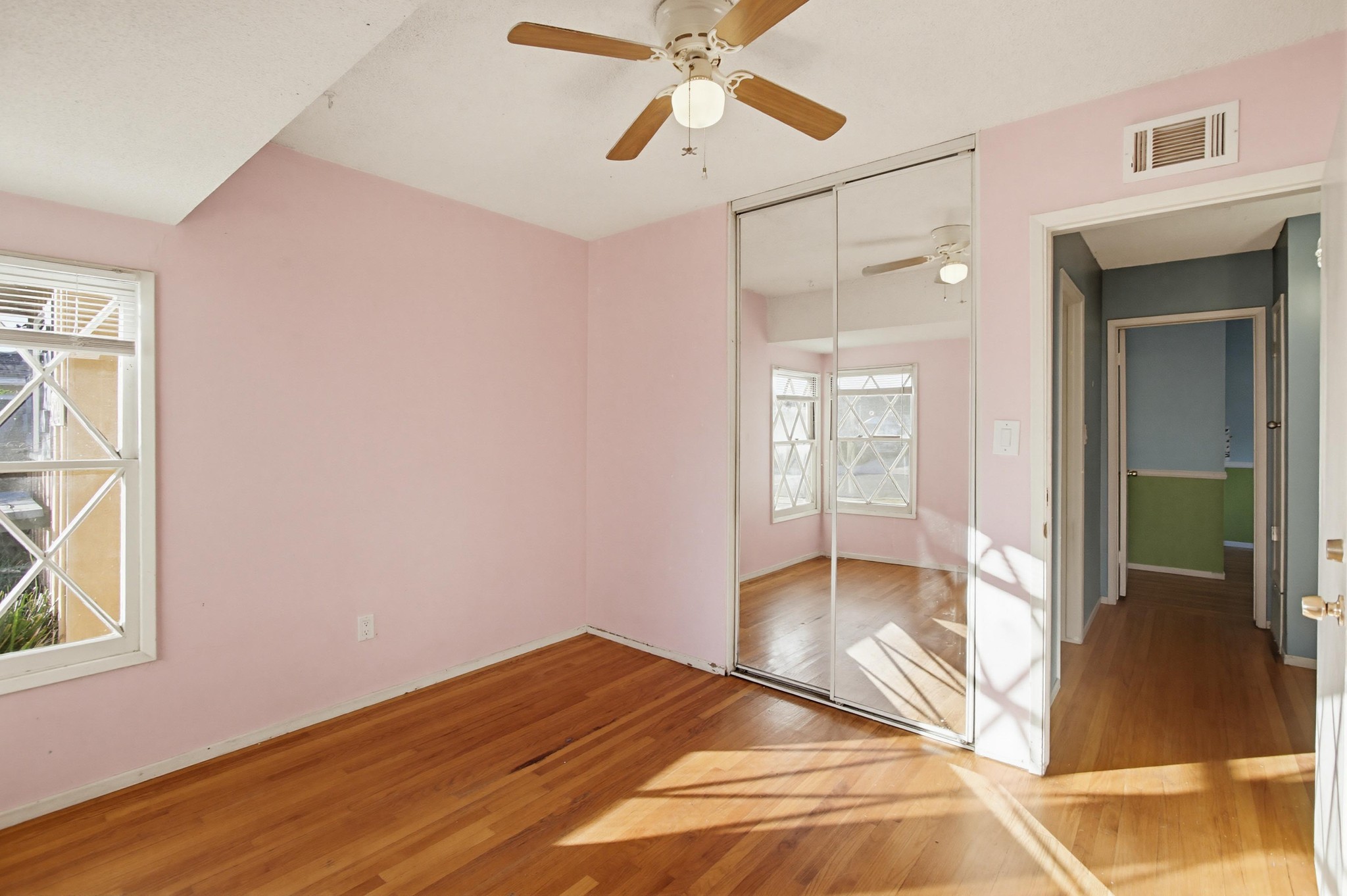 Virtual tour photo 37 of 65 for 5236 Lewison Ave