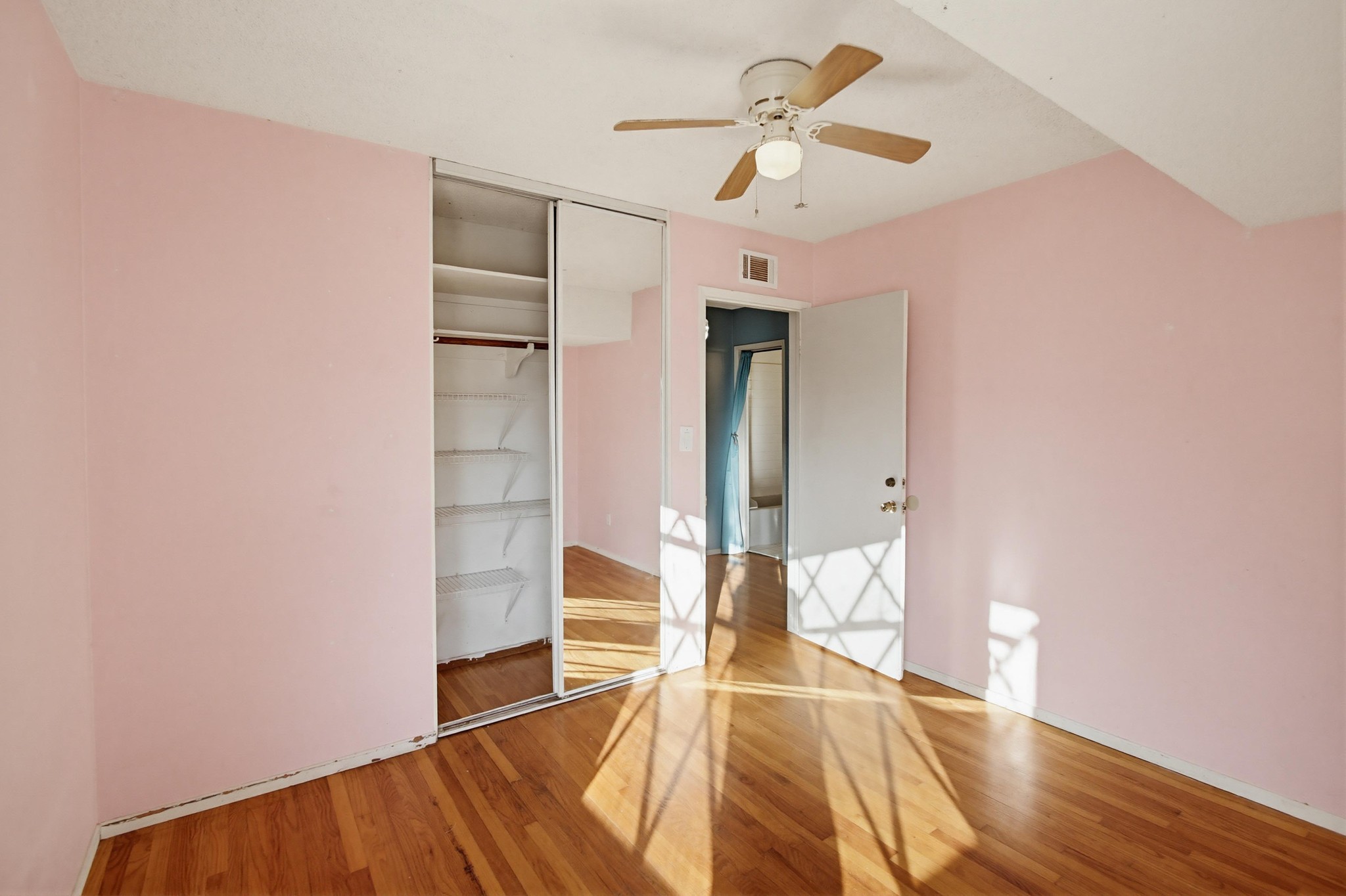 Virtual tour photo 38 of 65 for 5236 Lewison Ave