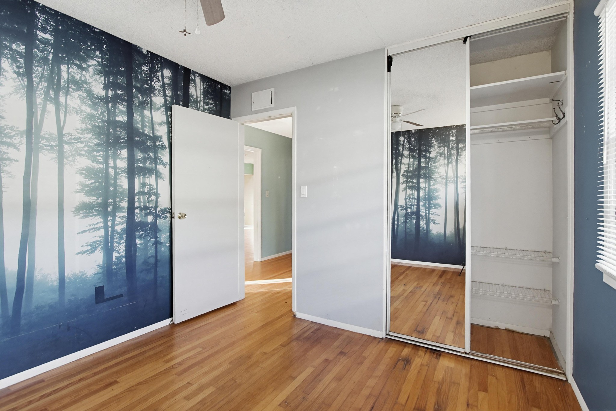 Virtual tour photo 44 of 65 for 5236 Lewison Ave