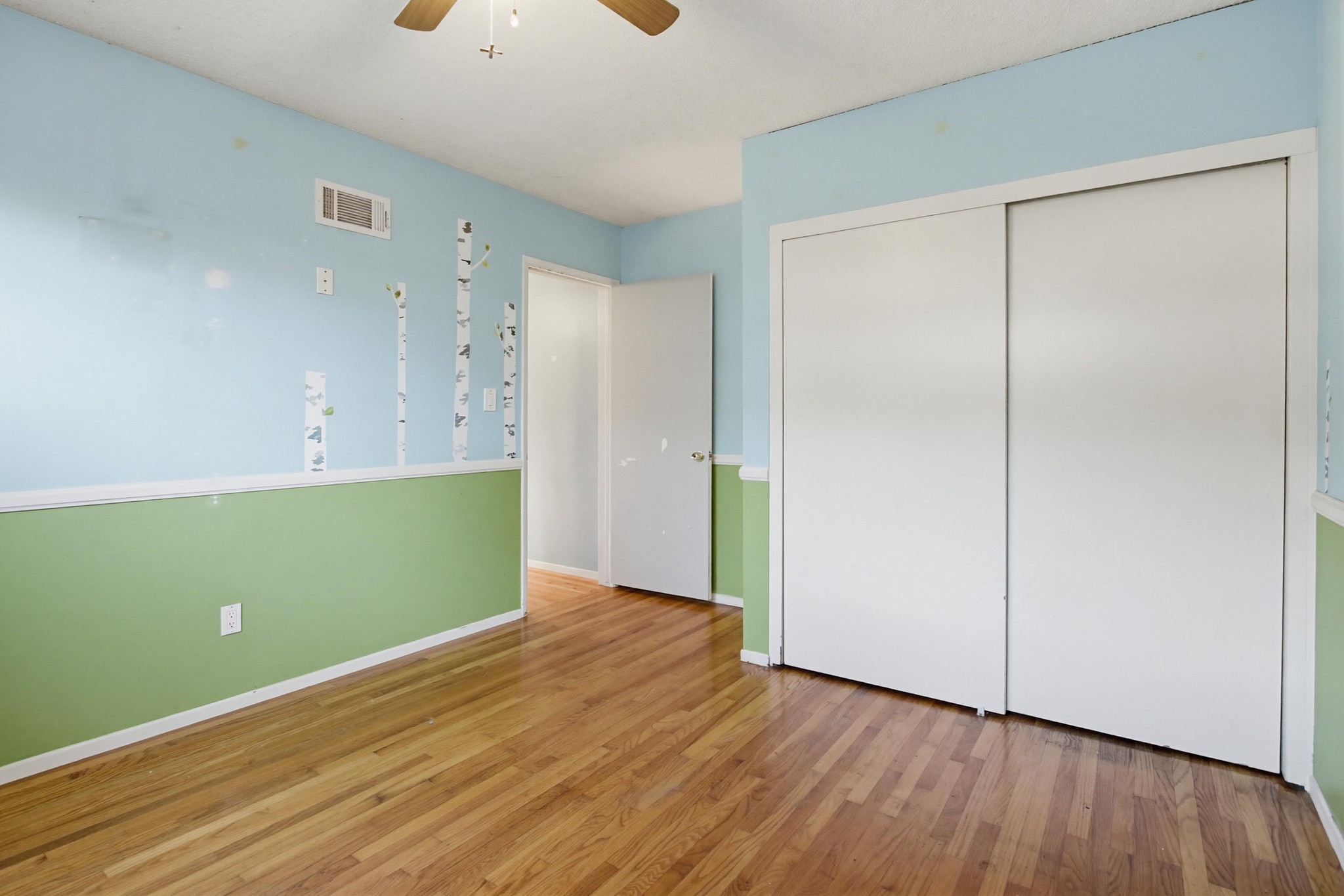 Virtual tour photo 48 of 65 for 5236 Lewison Ave
