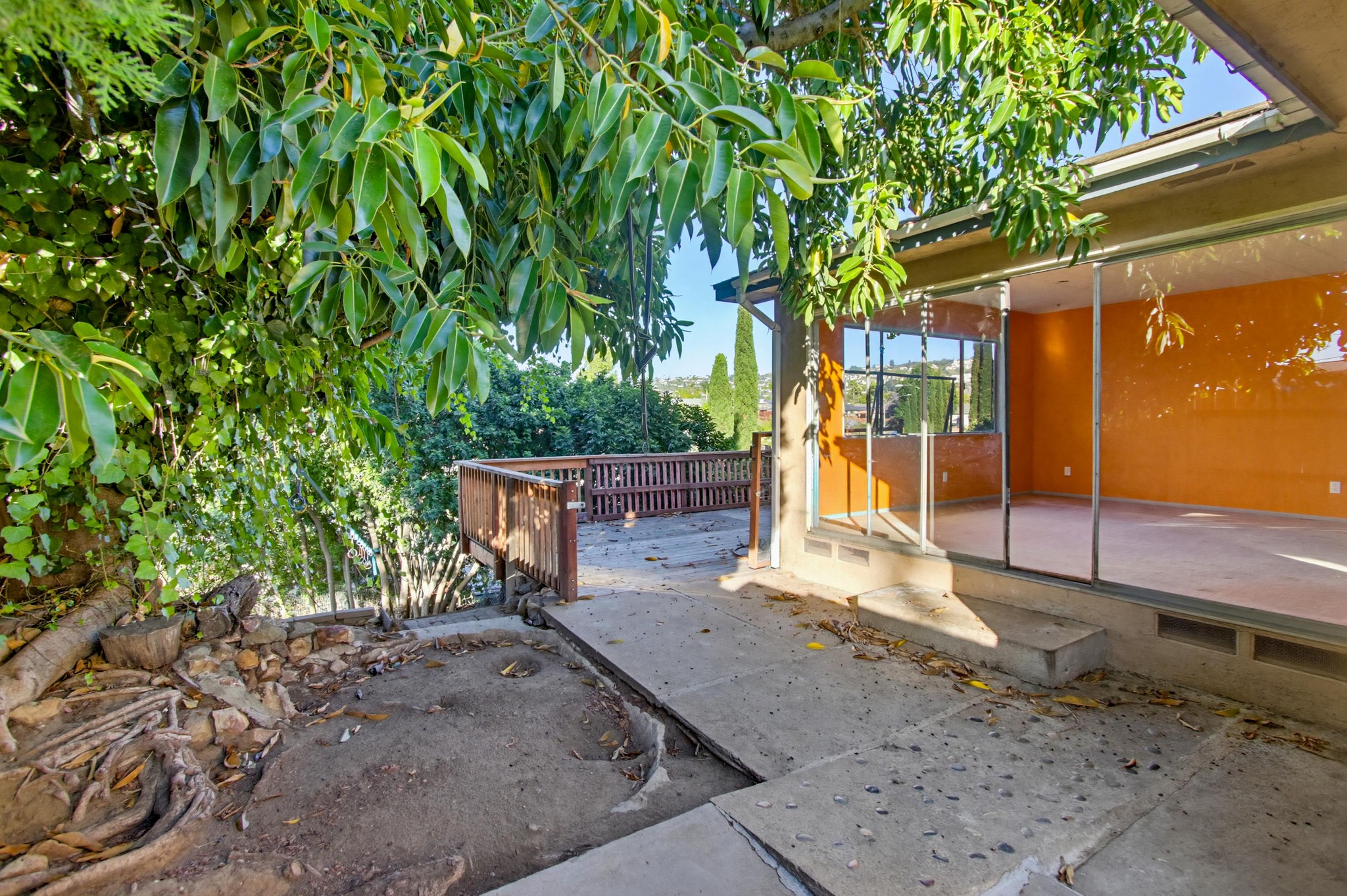 Virtual tour photo 51 of 65 for 5236 Lewison Ave