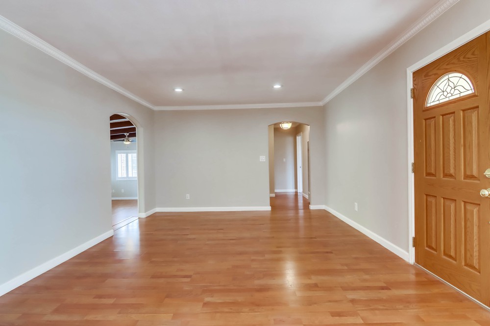 Virtual tour photo 11 of 53 for 5238 Cervantes Ave